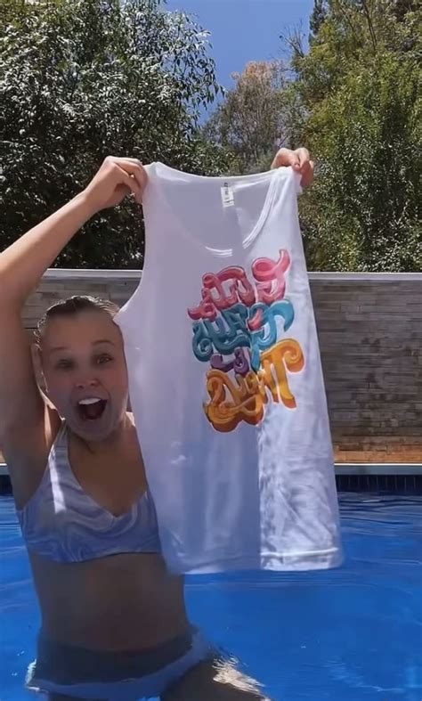 JoJo Siwa Slays in a Bikini! See Pictures of Her Best Swimsuit